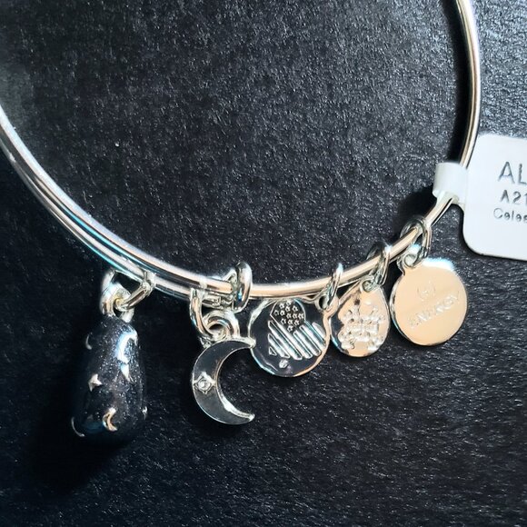 New ALEX AND ANI "I’m A Moon Child” Celestial Charm Bracelet Starburst - Picture 6 of 9